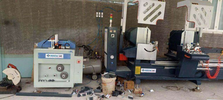 Máy làm cửa nhôm cao cấp lắp đặt tại Dầu Tiếng, Bình Dương