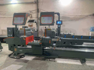 Máy cắt nhôm 550 công suất 3kw